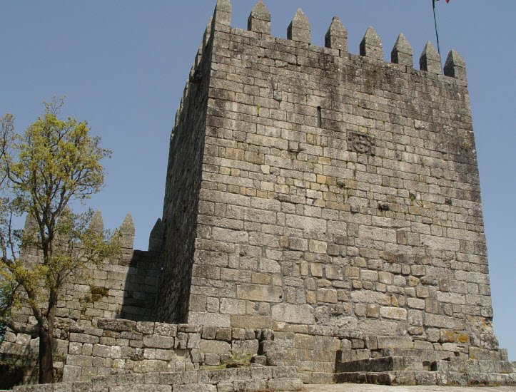 Castelo de Lanhoso, Portugal
